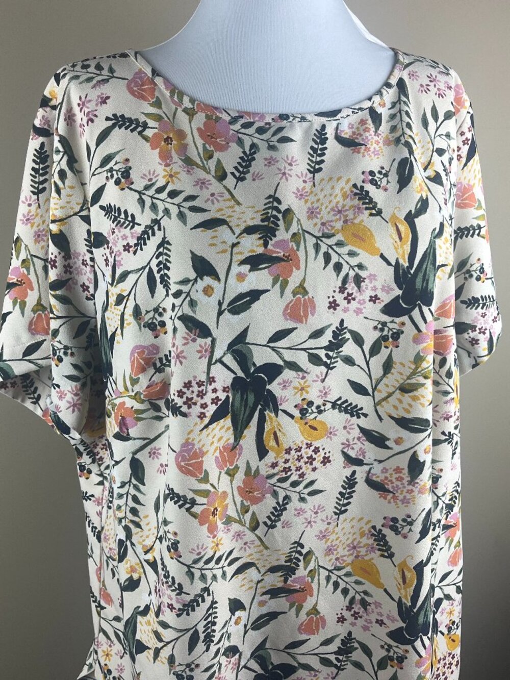 Ava & Viv Short Sleeve Blouse Plus Size 1X Cream Green Pink, Floral